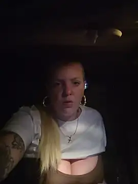 QueenMelissaa stripchat live cam model