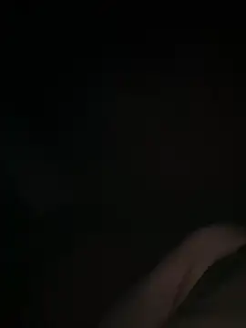 RooVaaN-Xx stripchat live cam model