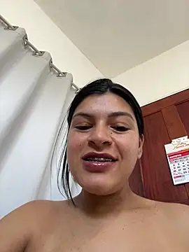Belletds stripchat live cam model