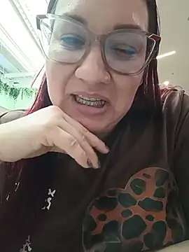 sharon_G stripchat live cam model