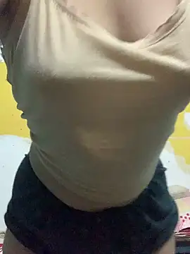 Poojachauhanlive stripchat live cam model