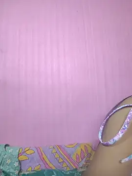 your-nisha-baby stripchat live cam model