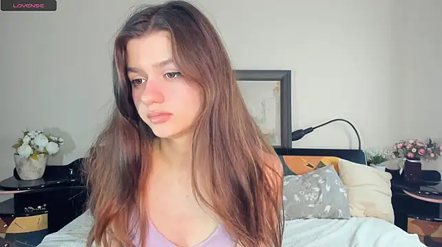 shape_of_you stripchat live cam model