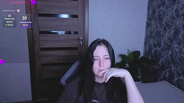 Kristy-Max stripchat live cam model