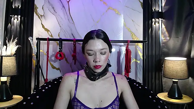 Doll4anall stripchat live cam model