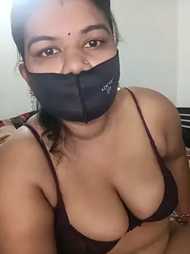 Sassy_messy stripchat live cam model