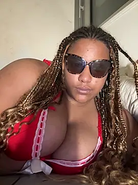 Mariam0006 stripchat live cam model