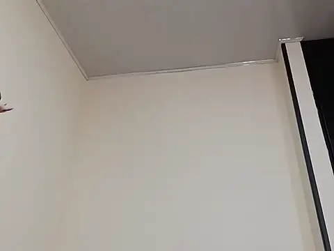 Ayla-sky stripchat live cam model