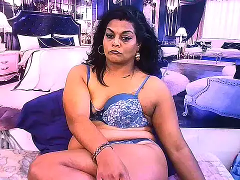 indianCherryPie stripchat live cam model