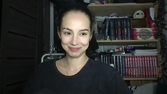 Yuna5343 stripchat live cam model