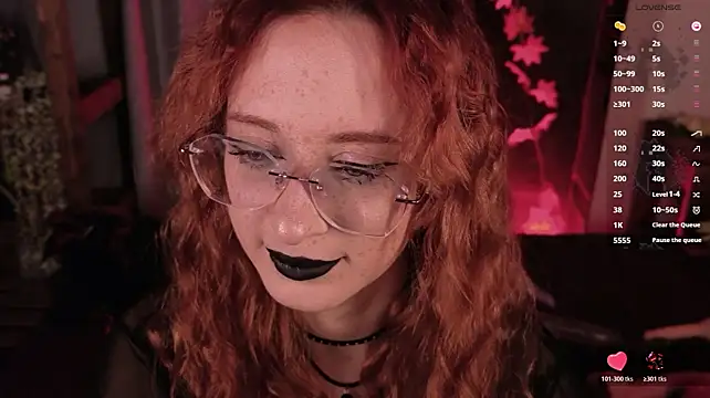 WICKEDEMBER stripchat live cam model