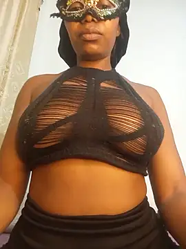 CreamyCupCake_96 stripchat live cam model