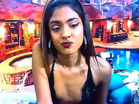 IndianPretty14u2Luv stripchat live cam model