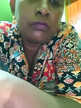 rithivika-tamil stripchat live cam model