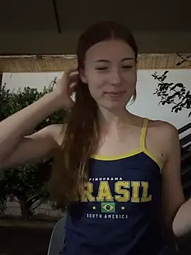 AlisaRussel stripchat live cam model