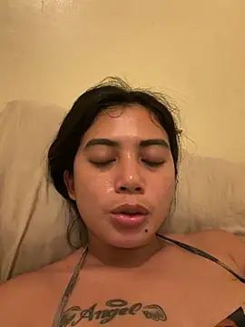 yourfcker_victoria stripchat live cam model