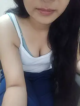 poonam_rao stripchat live cam model