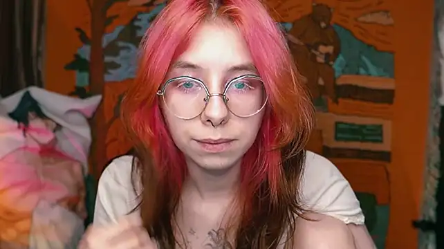cutiiepink stripchat live cam model