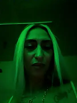 KelseyJunes stripchat live cam model