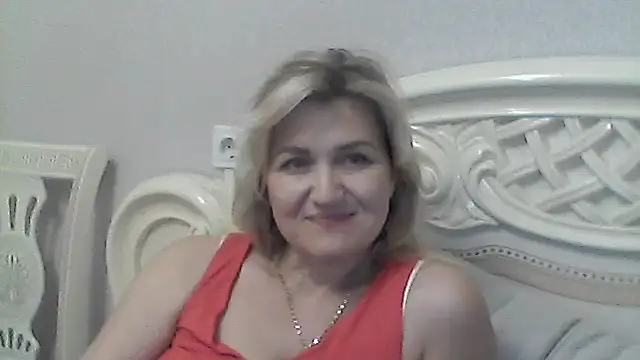 Tareliy stripchat live cam model