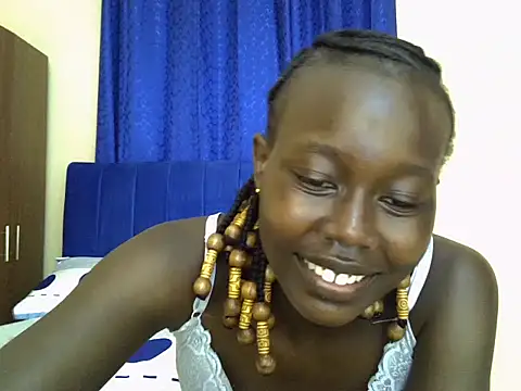 CocoNixy stripchat live cam model