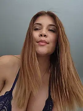 jnilu1227 stripchat live cam model