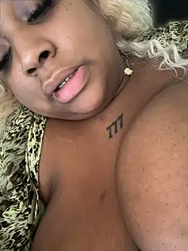 DestinyExoticLove stripchat live cam model