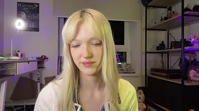 ShoshanaNogueras stripchat live cam model