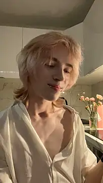 ixistudiomember stripchat live cam model
