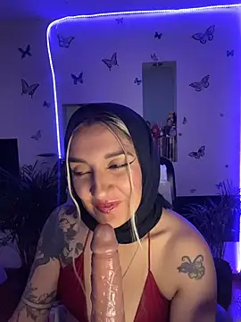 Lia-mitch stripchat live cam model