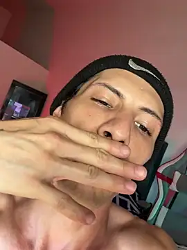 santiago_cutex stripchat live cam model