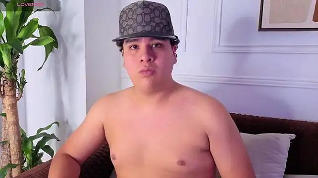 Naim_Bennetsex stripchat live cam model