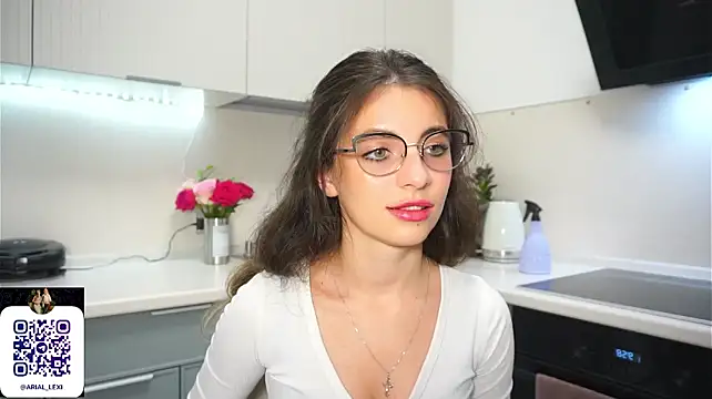 LexiaMirel stripchat live cam model