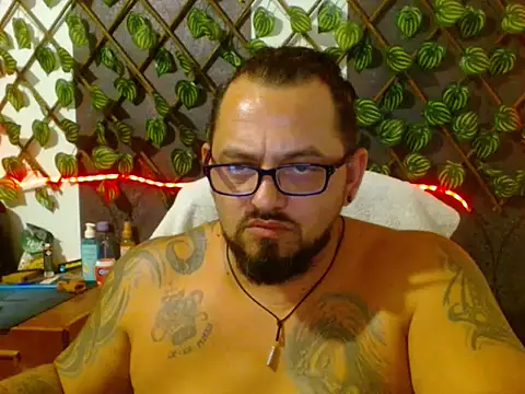 mr_wolf46 stripchat live cam model
