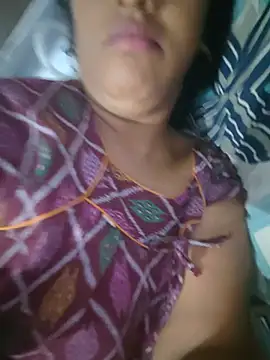 tamil_kanavukanni stripchat live cam model