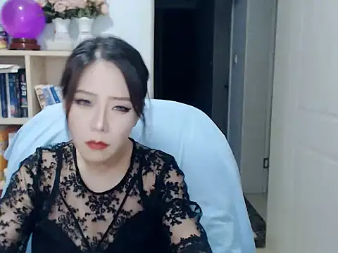 SuSushi728 stripchat live cam model