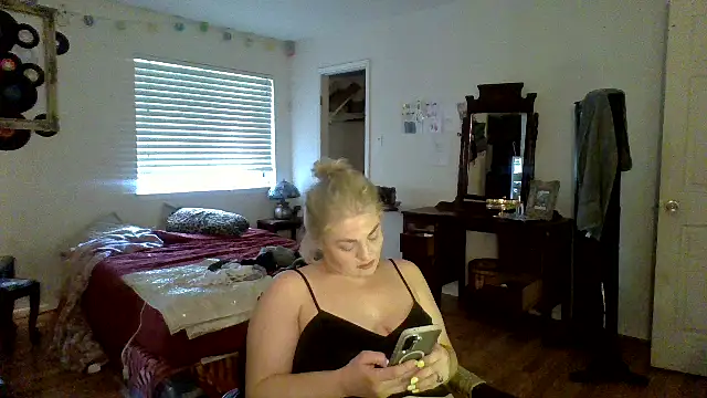 sophiarica stripchat live cam model