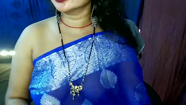 QUEEN_SAKHI1 stripchat live cam model