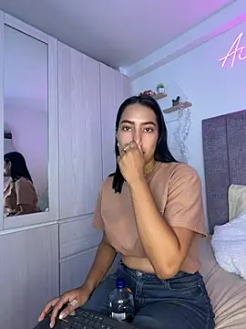 Aishajb_02 stripchat live cam model