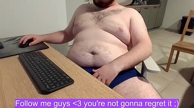 Allowis stripchat live cam model