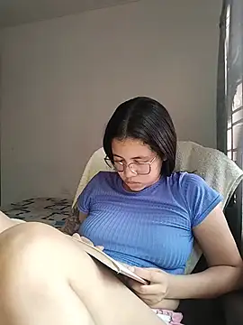 only_karol stripchat live cam model