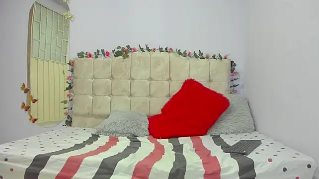 Biankagold stripchat live cam model