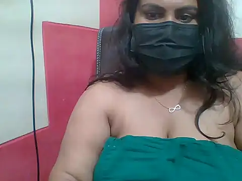 radhatelugu stripchat live cam model