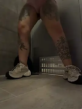 TattooGirlAlia stripchat live cam model