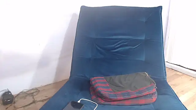 PrettySexy2 stripchat live cam model