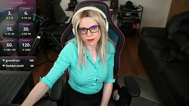 KelseyCobalt stripchat live cam model