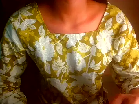 Hoty_Meghana stripchat live cam model