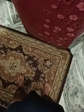ImYoursproperty stripchat live cam model