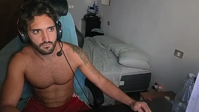 Al3xox02 stripchat live cam model