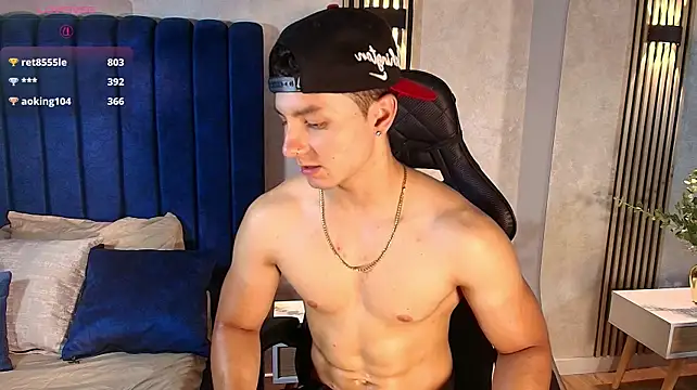 Noah_Clarkk stripchat live cam model